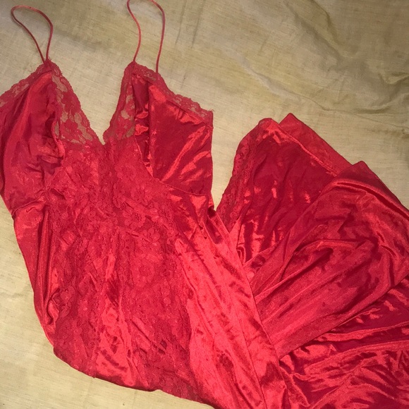Lingerie slip nightgown